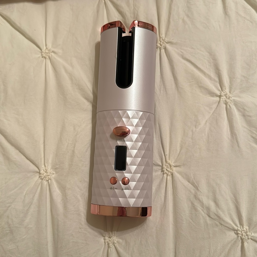 ULTA wireless portable hair curler, rechargable, white